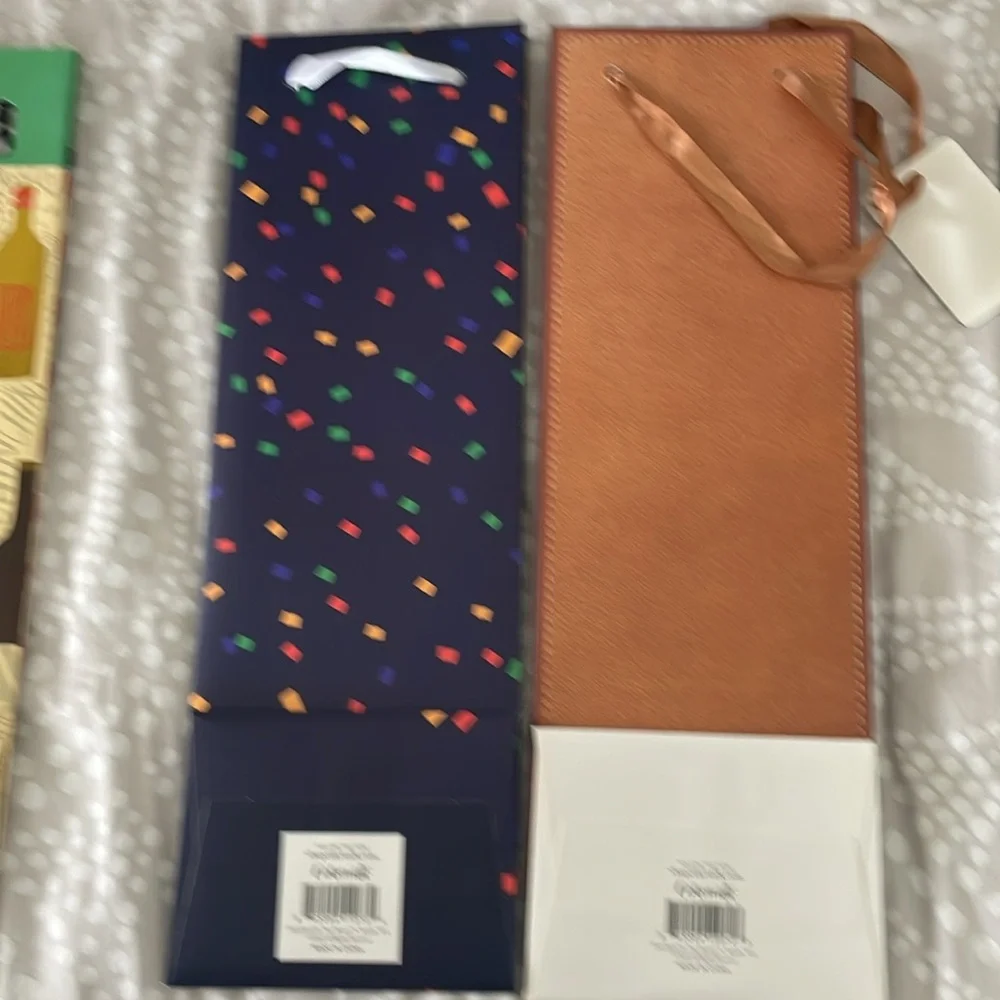 Set of 10 miscellaneous wine gift bags. Great for the upcoming holidays